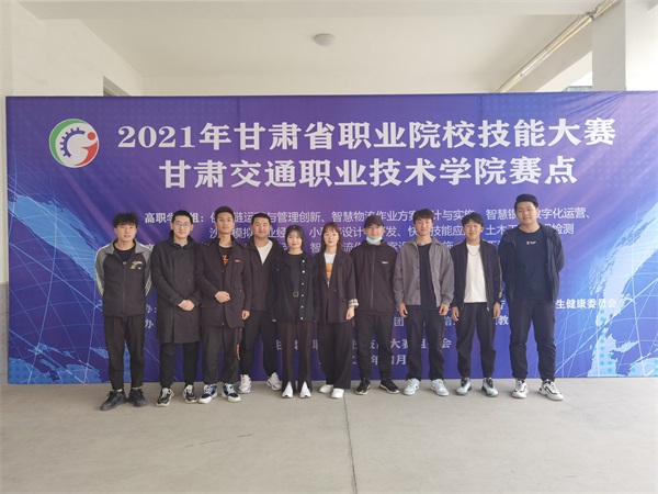 1620617953947025277.png DEC640FF2618F7C1C462508BE79A405A.png