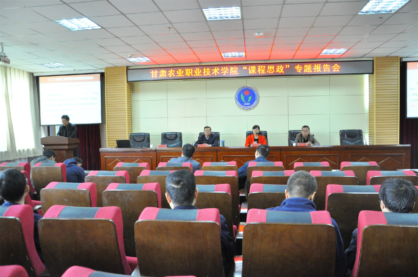 1540968042957013273.jpg 1540968042957013273.jpg