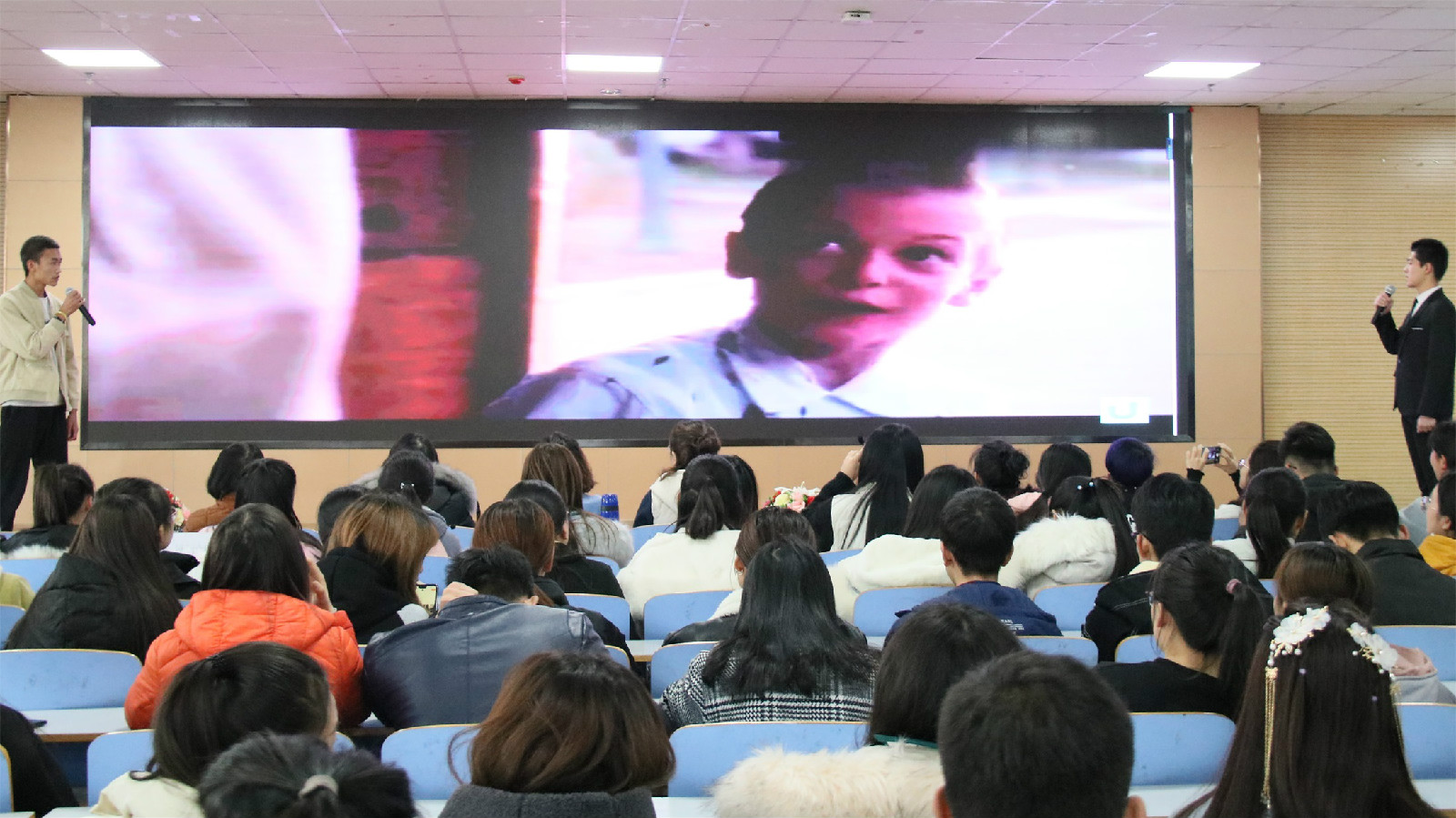 1575959217344019264.jpg 1575959217344019264.jpg