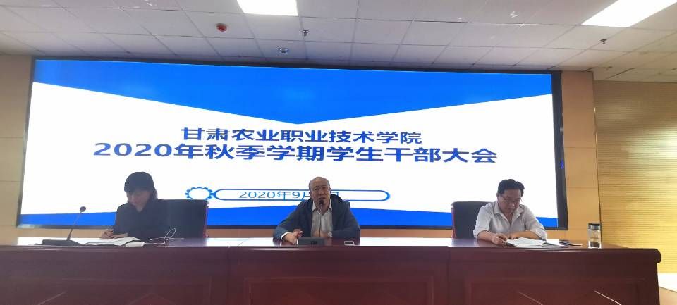 1600674842098029380.jpg 1599808242213085085.jpg