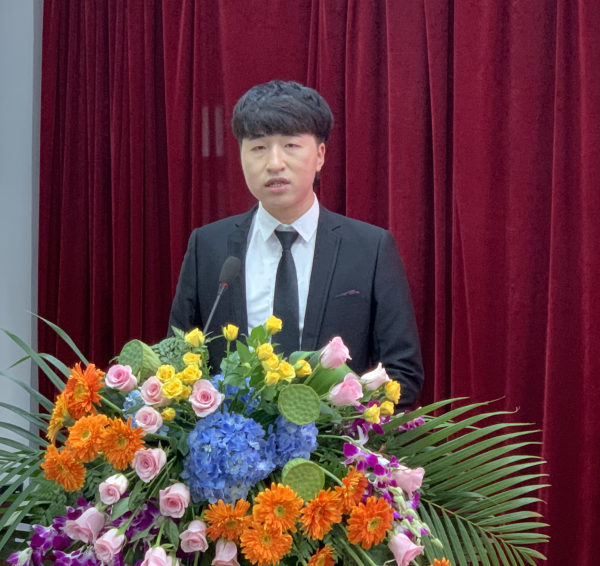 1595497286014017885.png 1594992804996058840.png