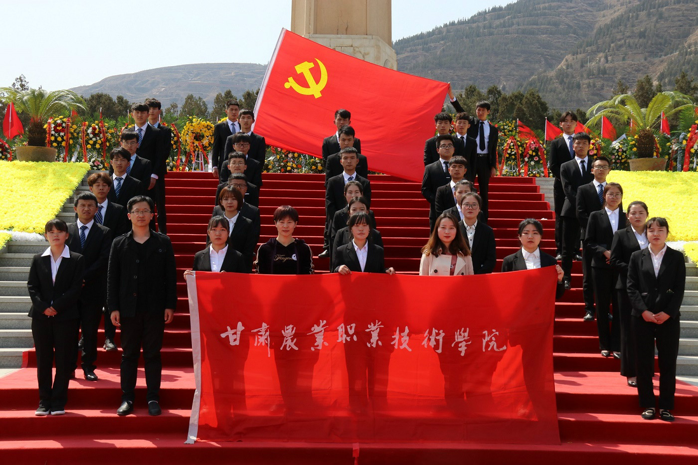 1554373358087080144.jpg 444447.jpg