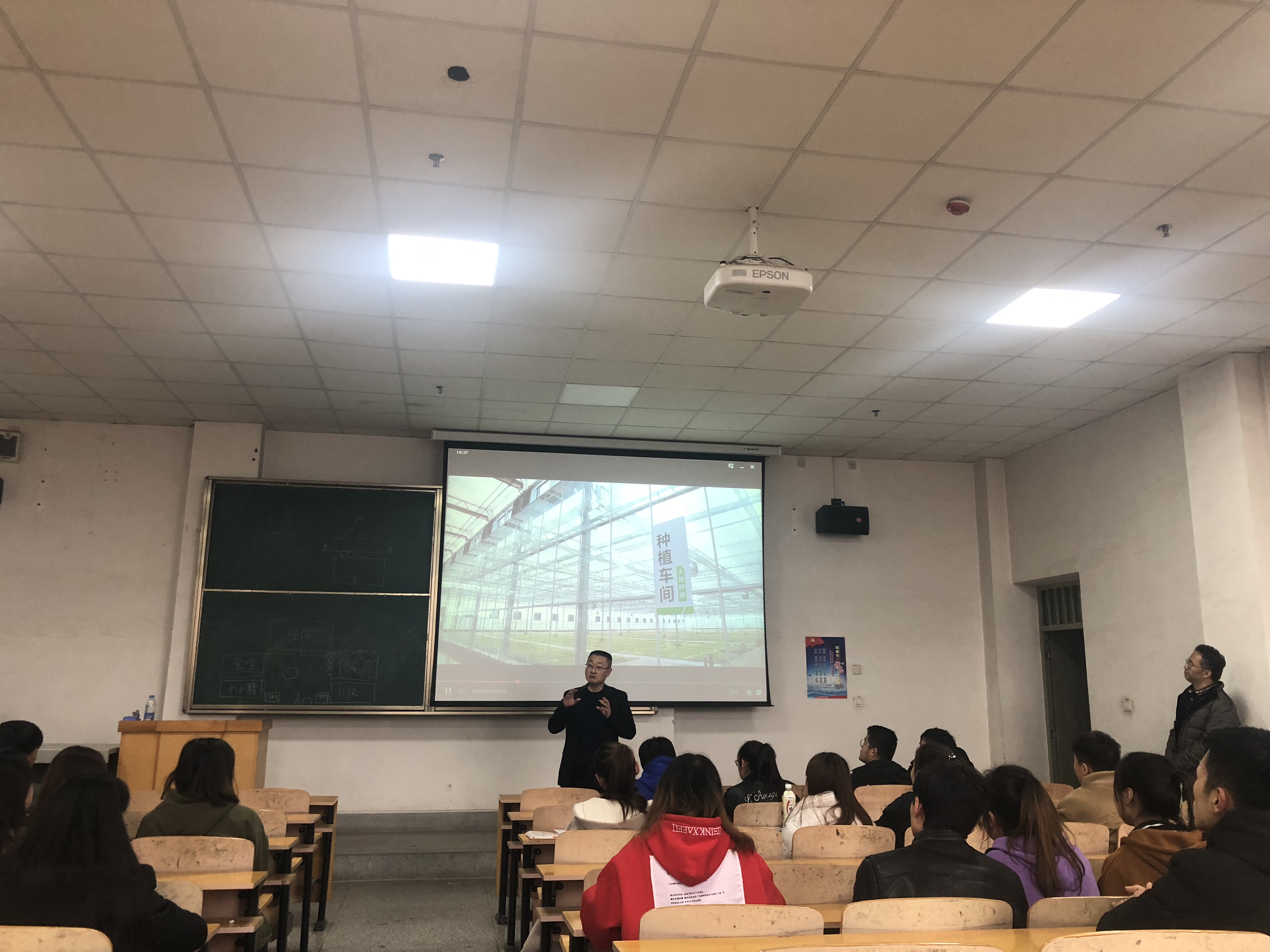 1543804333015085295.jpg 1543804333015085295.jpg