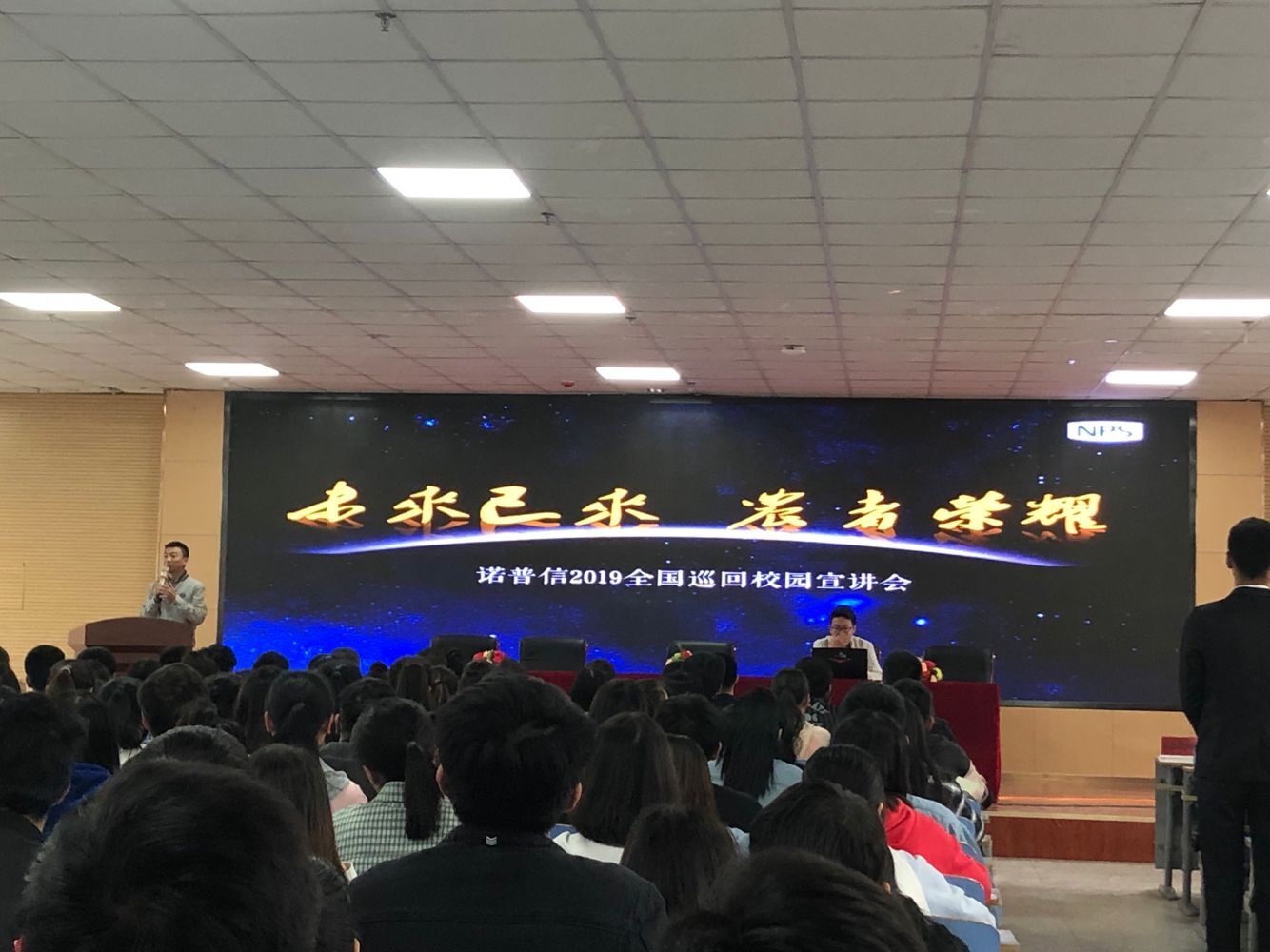 1555558589392016415.jpg 1555558589392016415.jpg