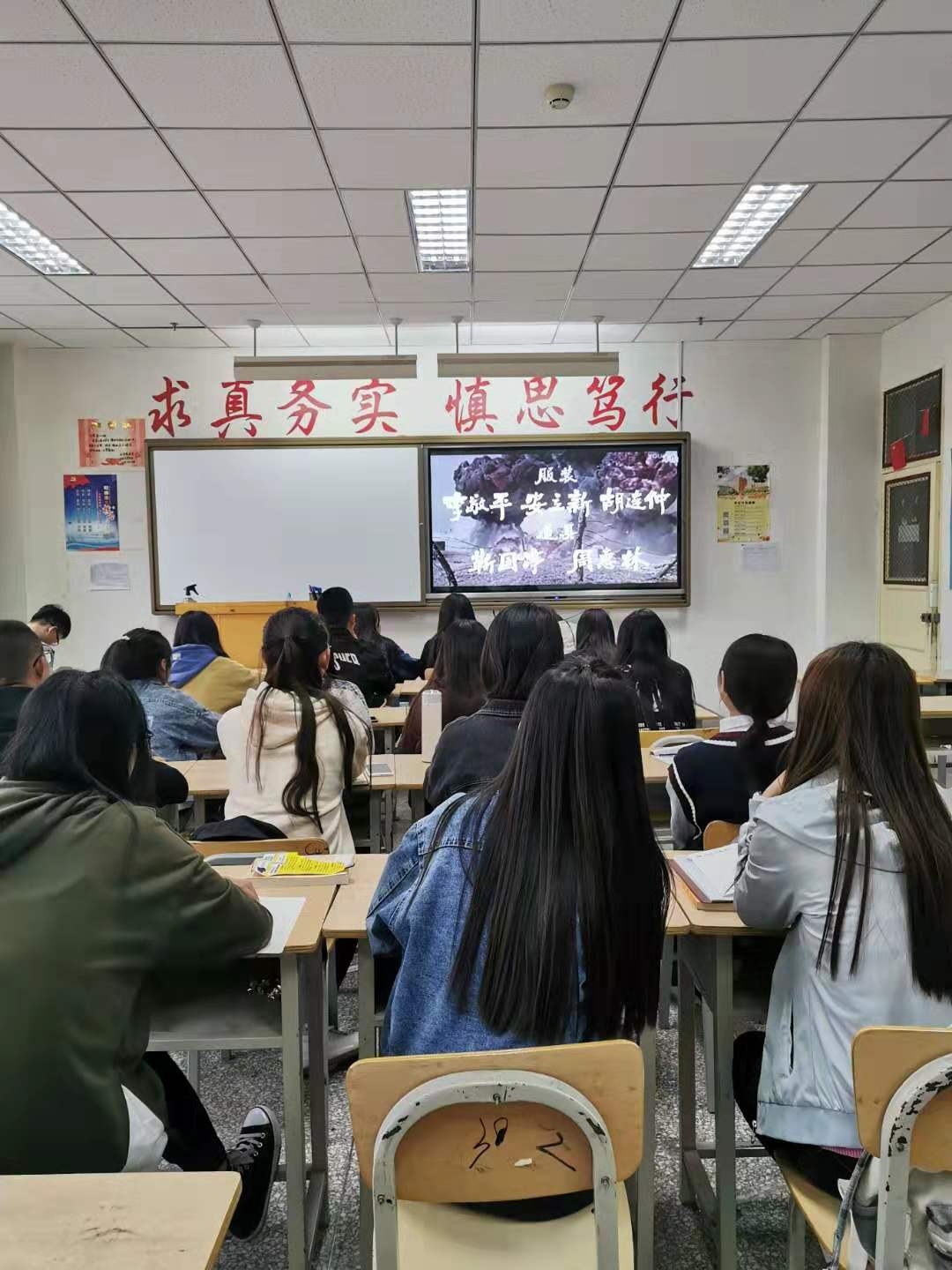 1571045867557027509.jpg 1571045867557027509.jpg