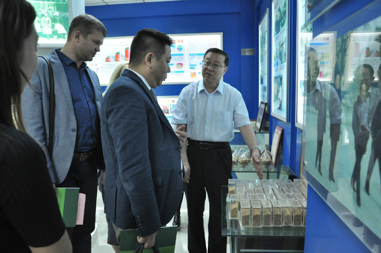 1556076076174063911.jpg 1556076076174063911.jpg