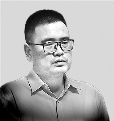 1557364312563008431.jpg 50914.jpg