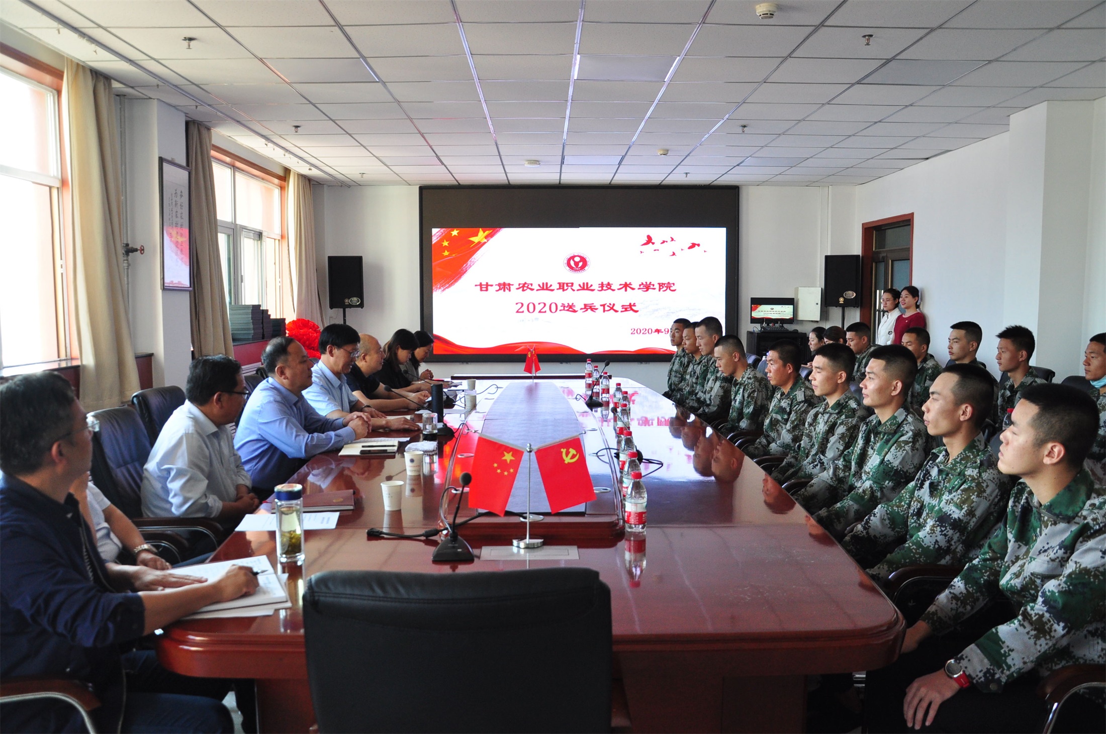 1607307833122015057.jpg 1607307833122015057.jpg