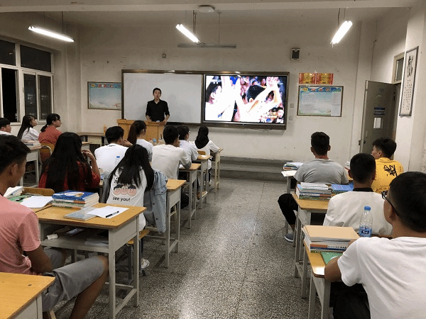 1568086355808038496.png 14E31F9F4780BD2AEAA8F1172C7B8B01.png