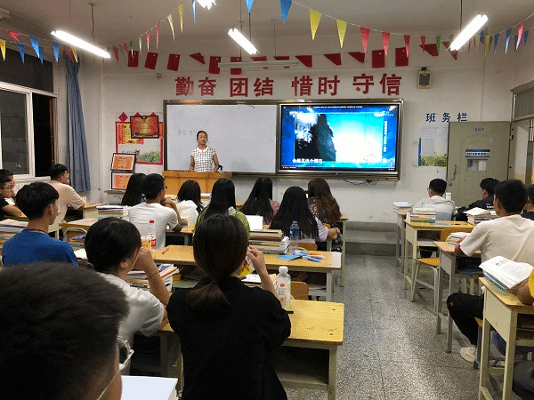 1568086311012084946.png 0F4C8BBAB1EEB62C02AD8D00135C63C1.png