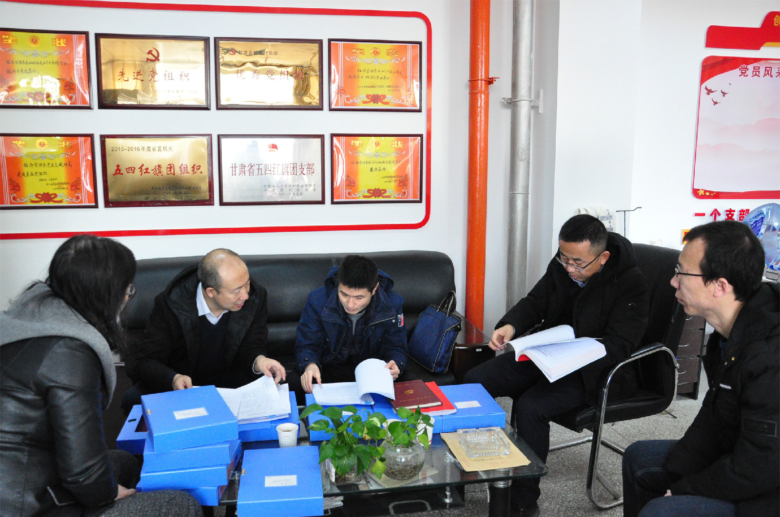 1577958613983013531.jpg 1577958613983013531.jpg