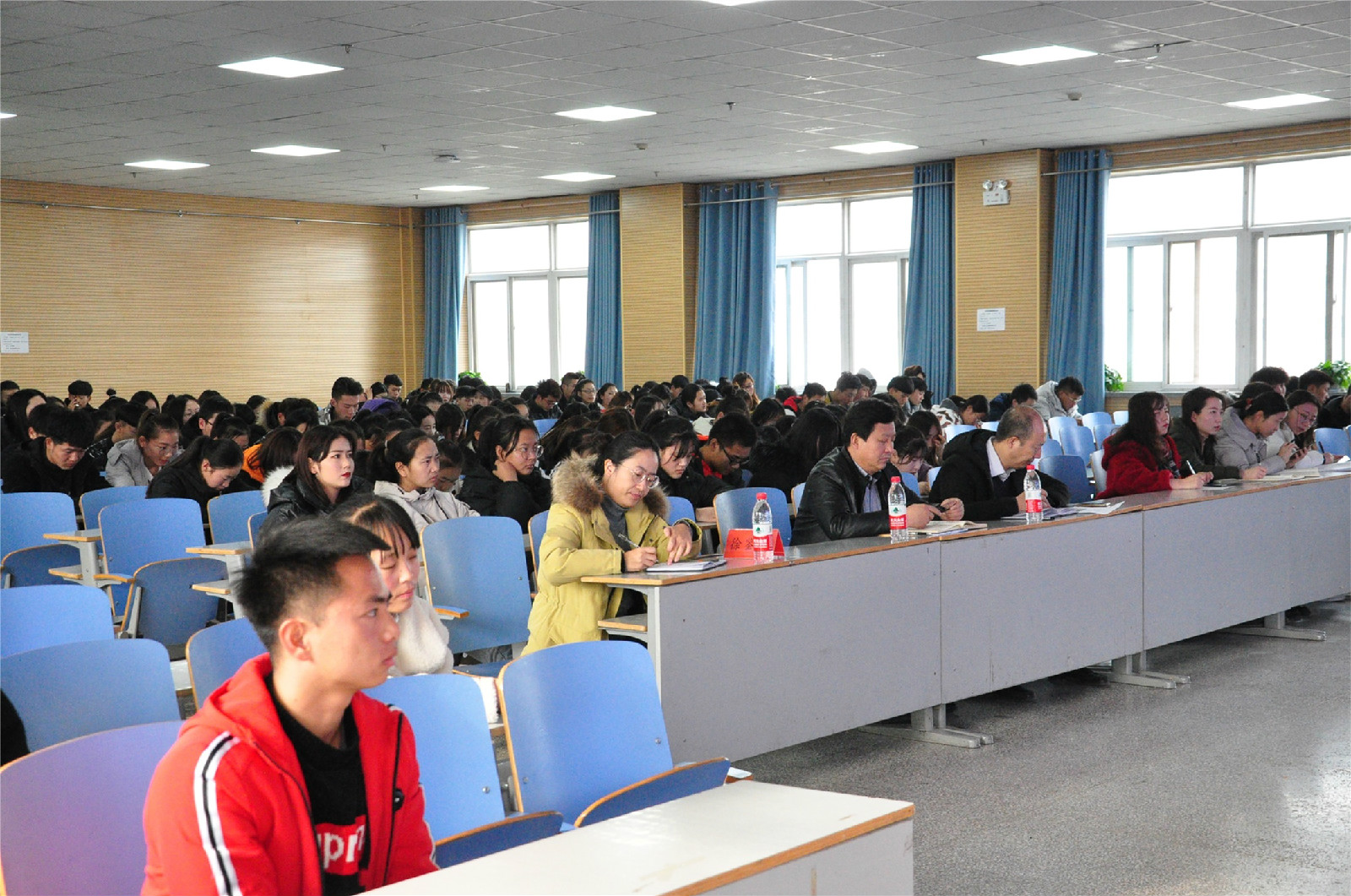 1578046658557068087.jpg 1578046658557068087.jpg