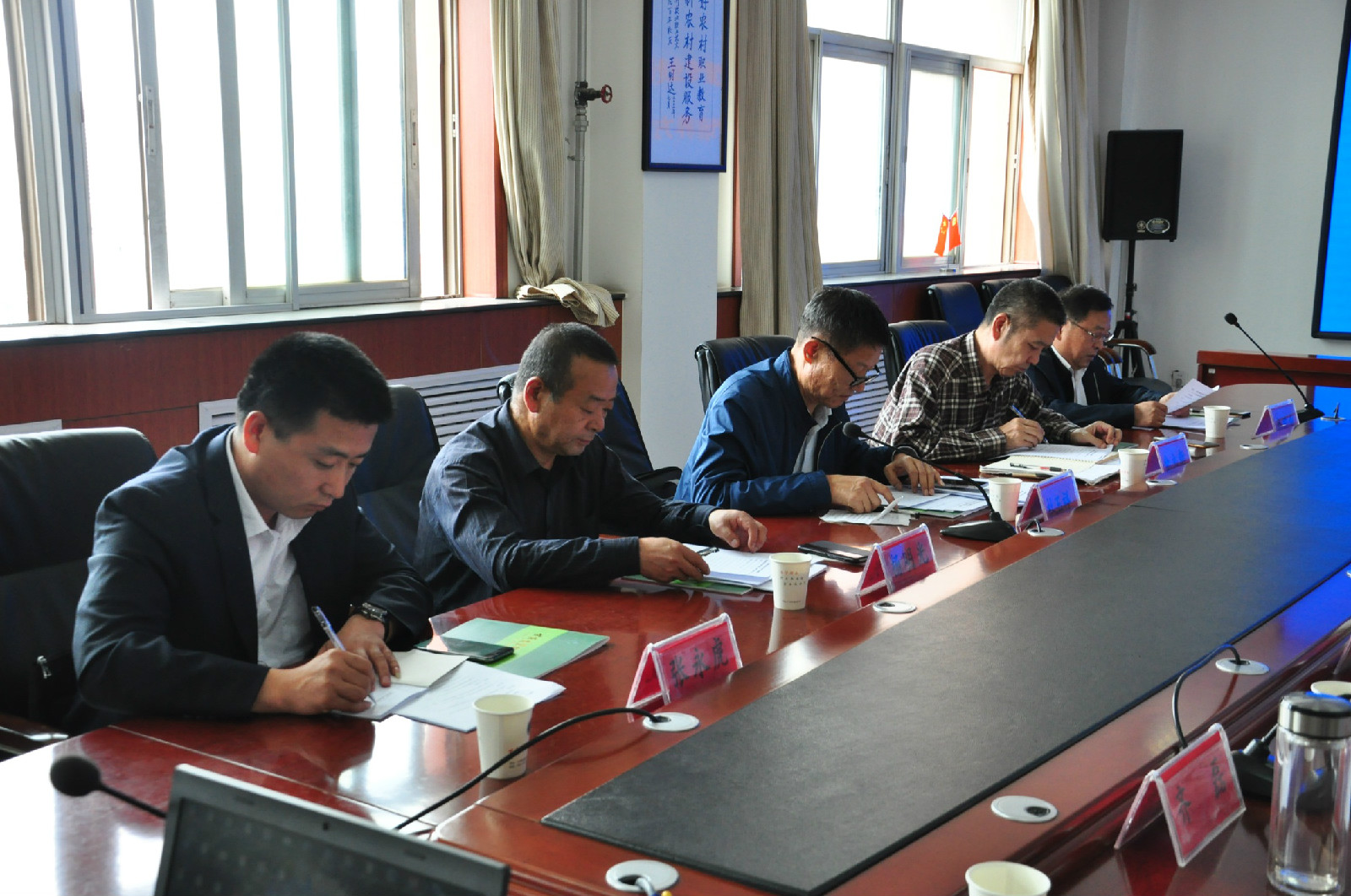 1559701640587035581.jpg 1559701640587035581.jpg