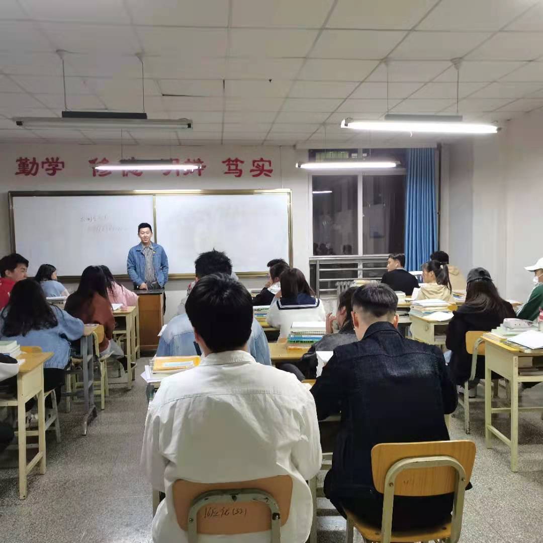 1617328538337088976.jpg 1.jpg