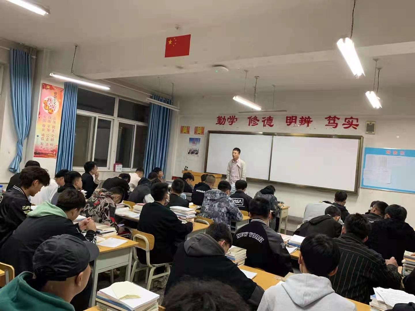 1617334207351048871.jpg 3.jpg