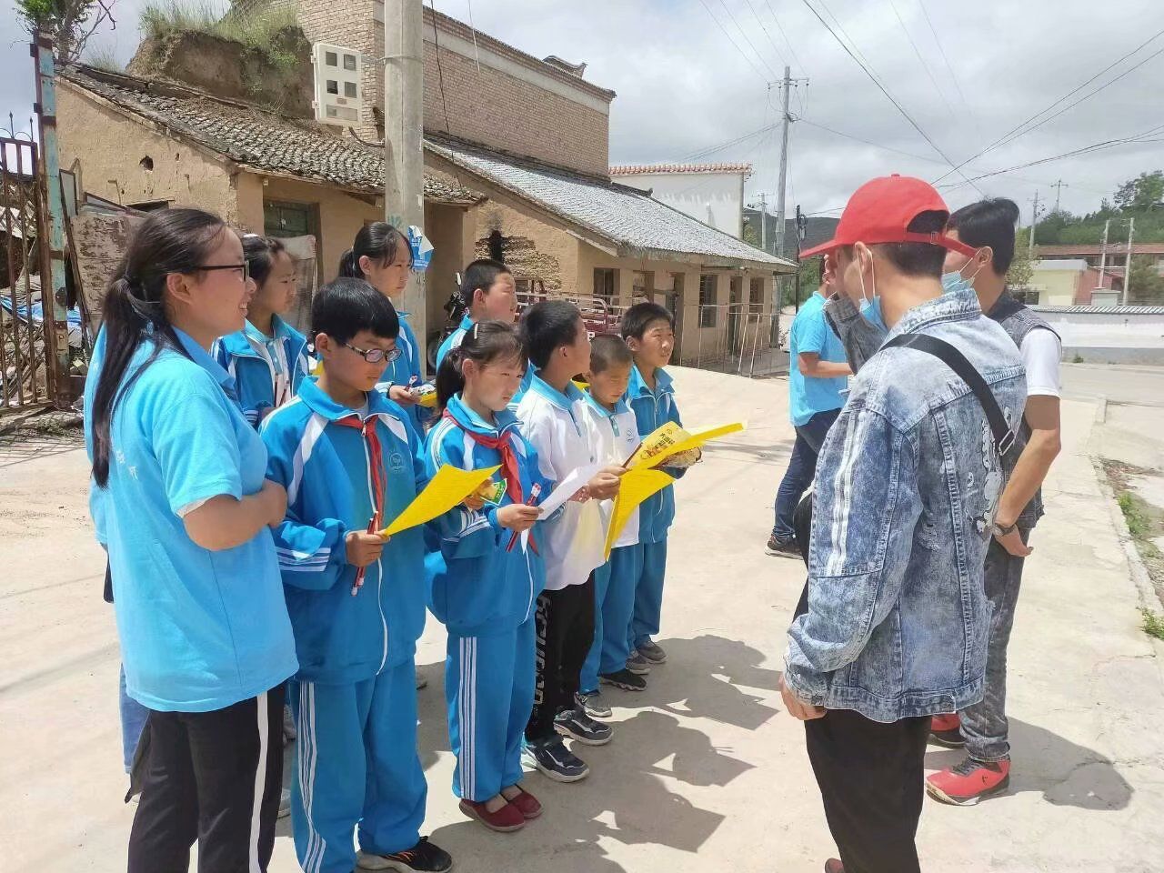 1602748372968023438.jpg 1602748372968023438.jpg