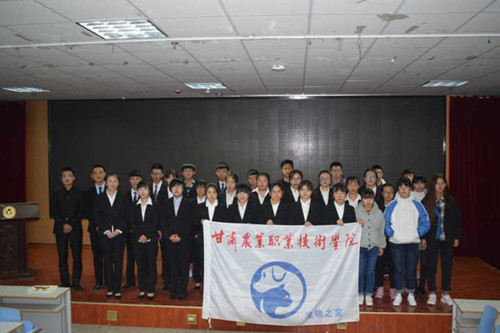 1544671899449058177.jpg 3.jpg