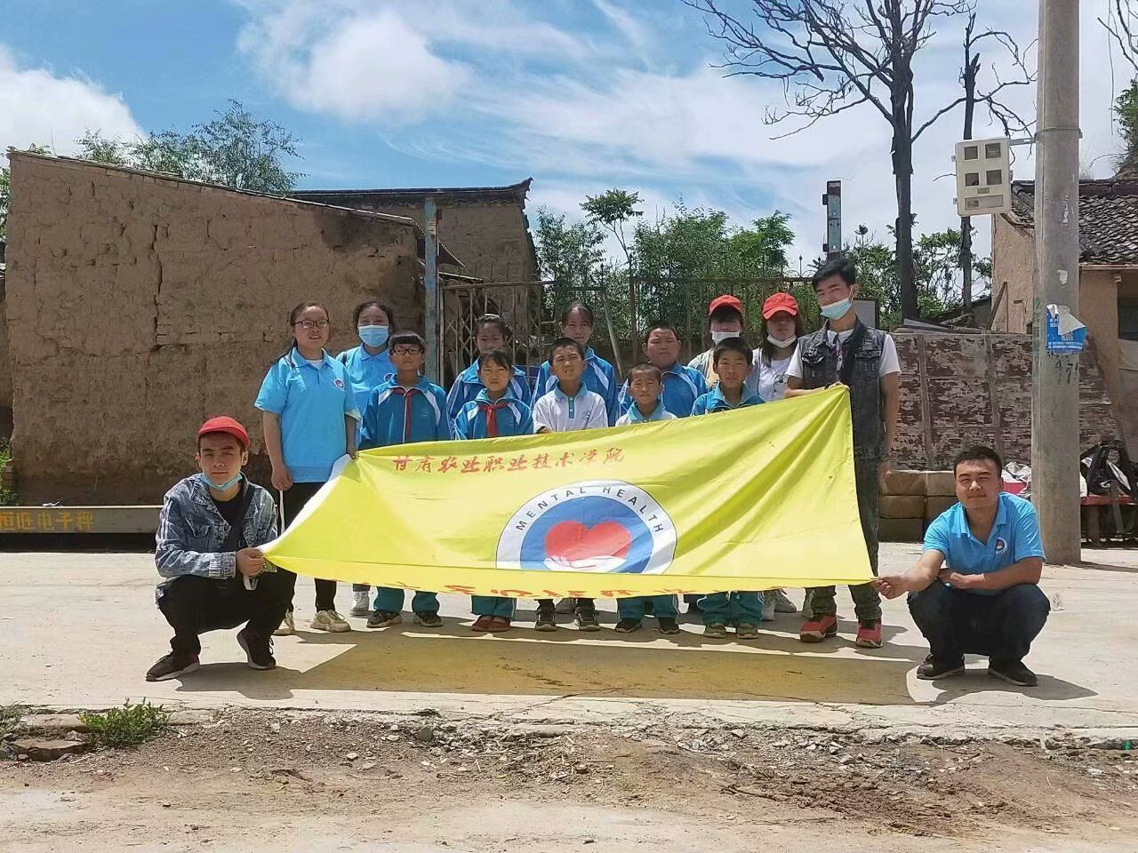 1602748335539013863.jpg 1602748335539013863.jpg