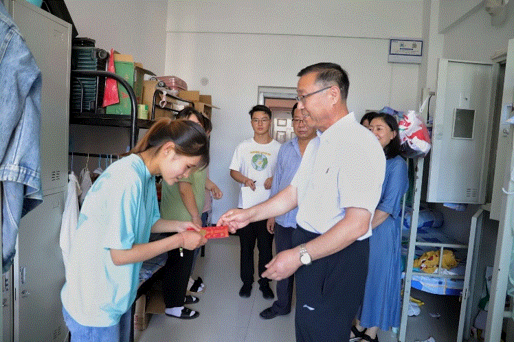 1626316106864086726.gif 222222.gif