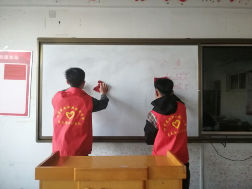 1614911687929009022.jpg 4.jpg