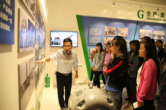 1542103816164094382.jpg 2.jpg