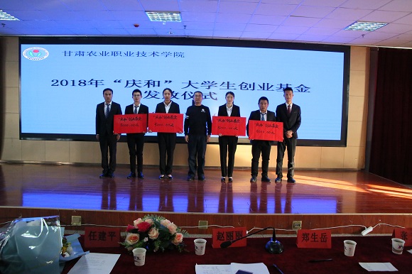 1542967711155001079.jpg 10.jpg