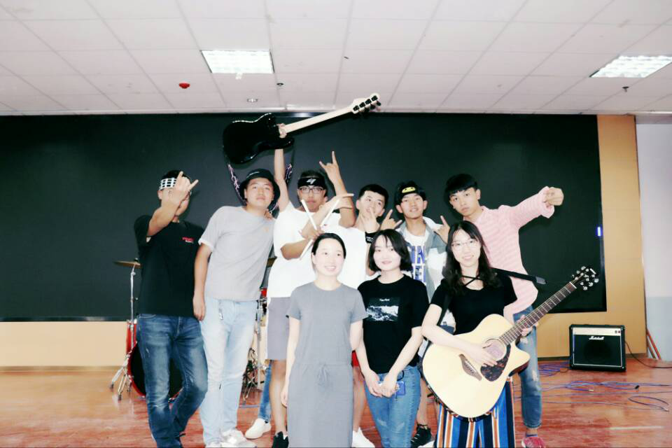 1528271077241053801.png 1528271077241053801.png