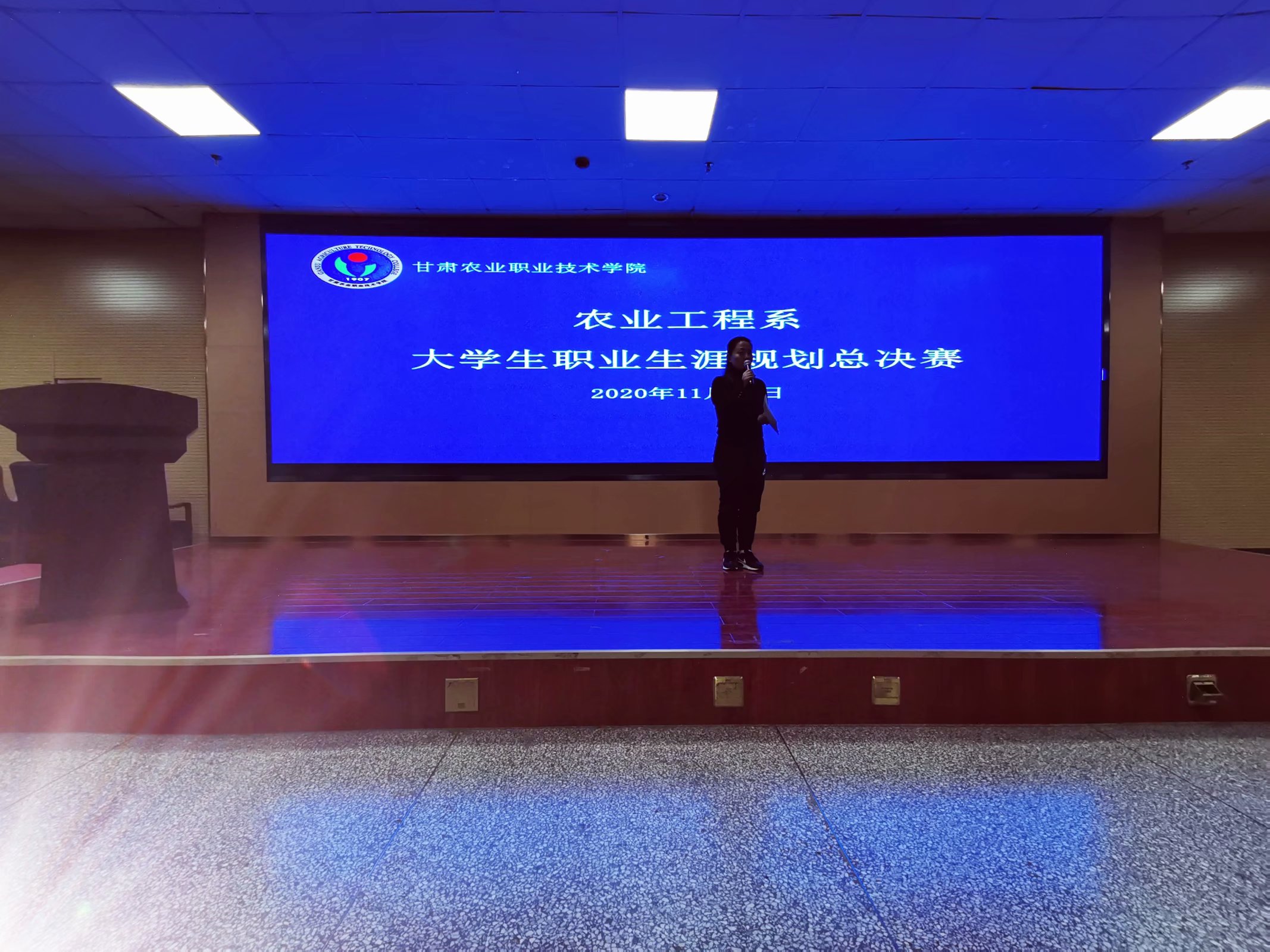 1608514932117014891.jpg 1608514932117014891.jpg