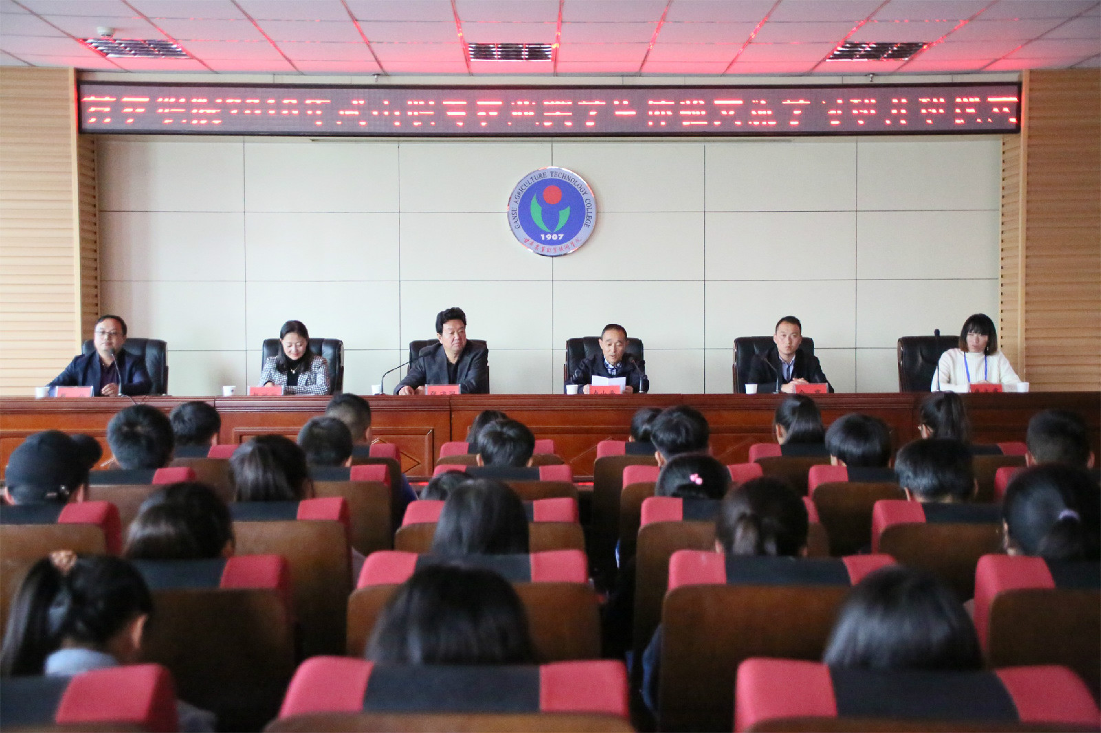 1540168656608078111.jpg 1540168656608078111.jpg