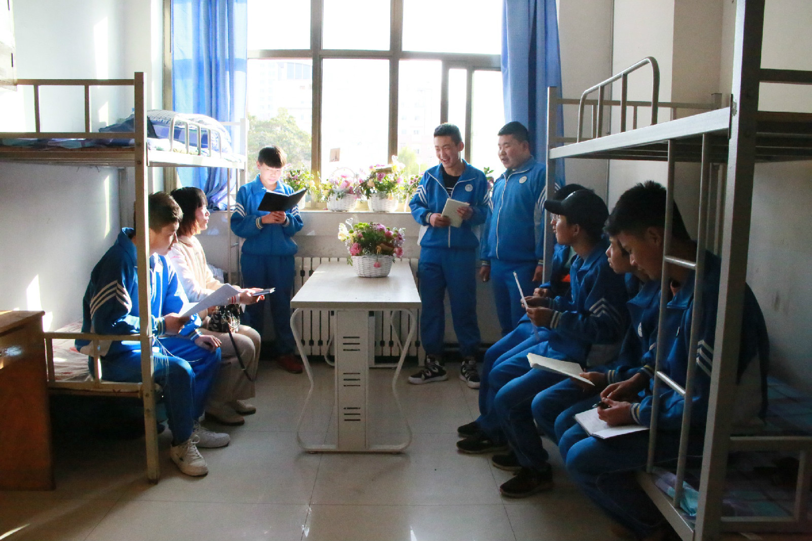 1540956280370051645.jpg 1540956280370051645.jpg