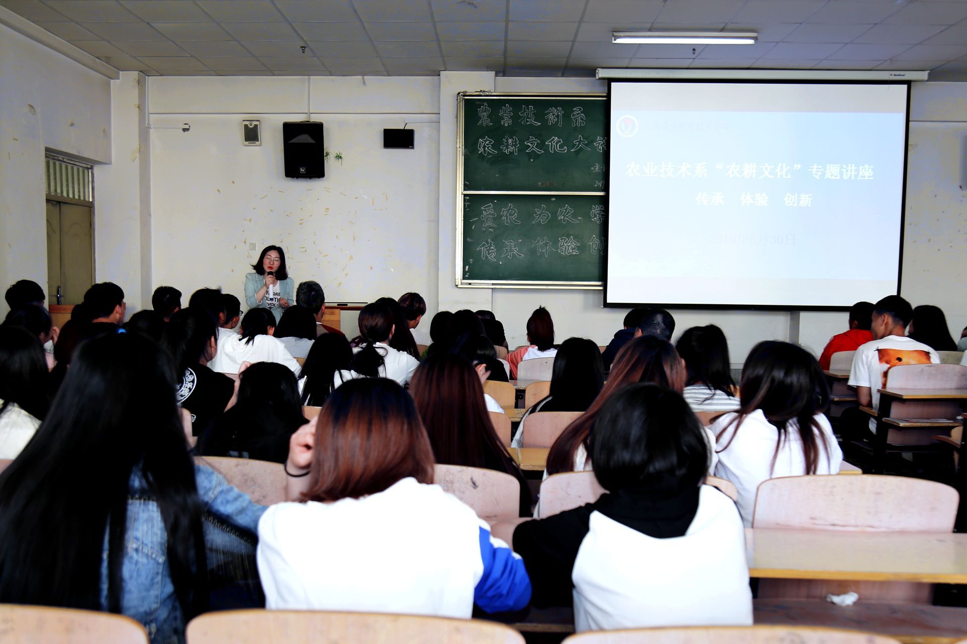 1561336253718046297.jpg 1561336253718046297.jpg