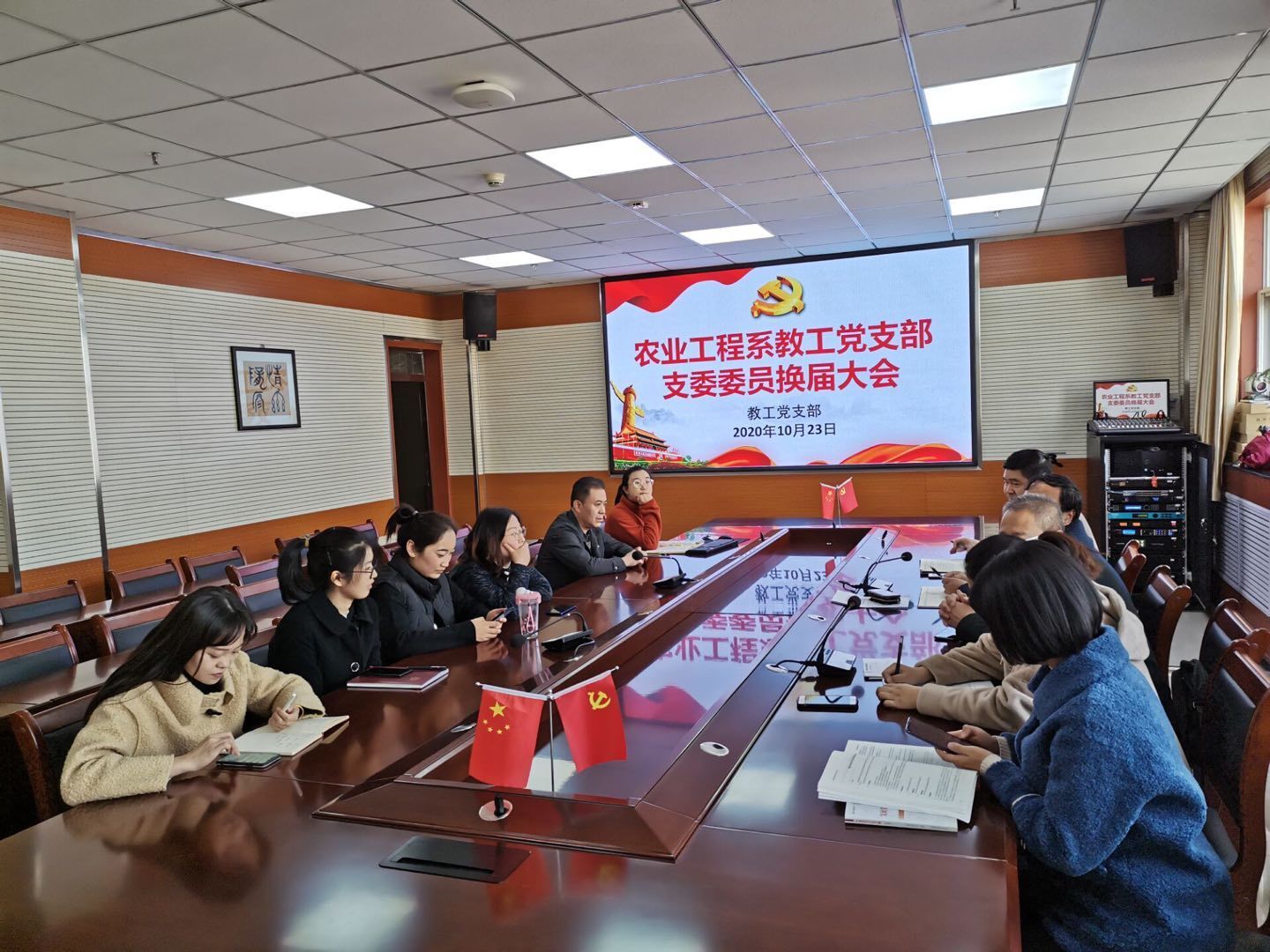 1608080867434083211.jpg 1608080867434083211.jpg