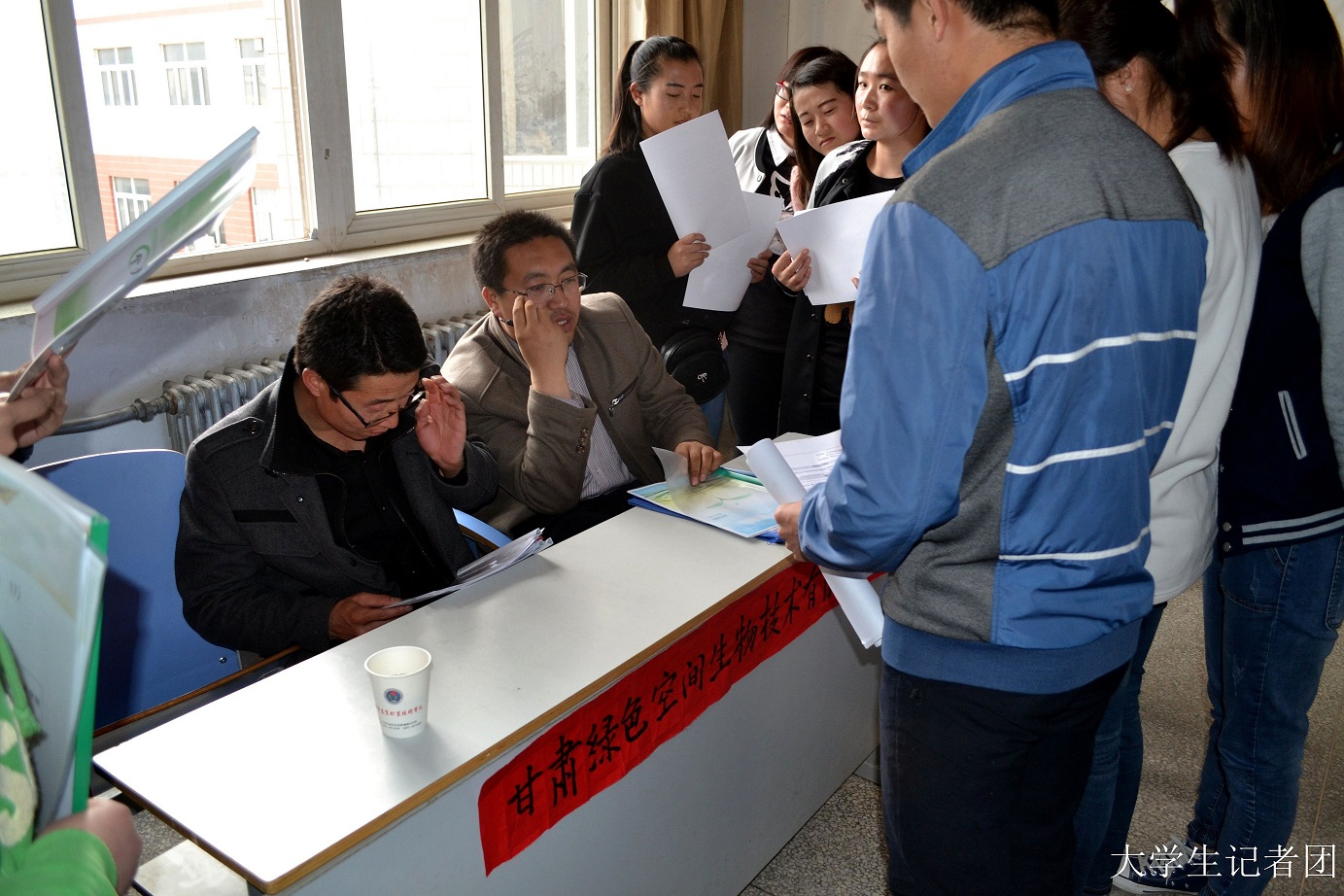 1523497636122092525.jpg 1523497636122092525.jpg