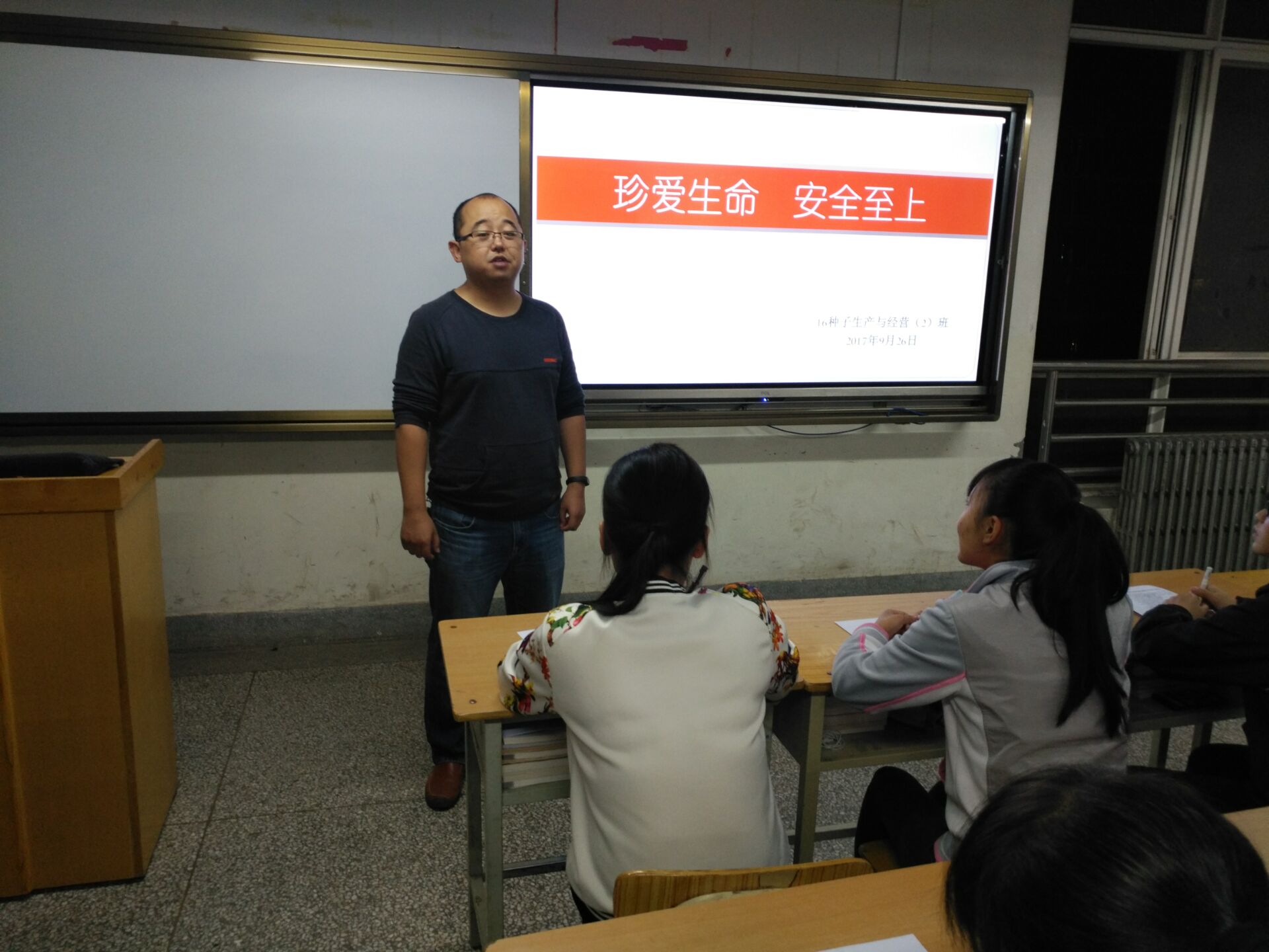 1523588950434018715.jpg 1523588950434018715.jpg