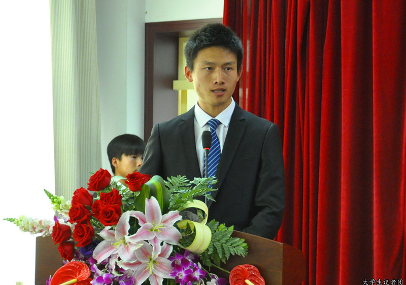 1537845768631004378.jpg 1537845768631004378.jpg