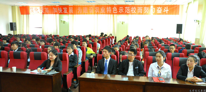 1523525624634045709.jpg 1523525624634045709.jpg